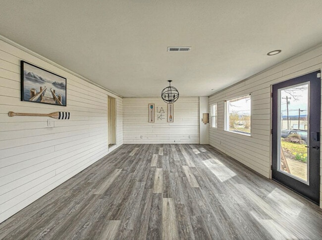 property at 1123 OH-552