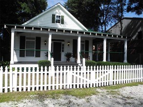 2805 3rd St in Thunderbolt, GA - Building Photo - Building Photo