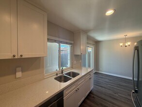 903 N Fig St in Escondido, CA - Building Photo - Building Photo