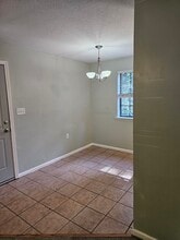 2910 Walker St in Little Rock, AR - Building Photo - Building Photo