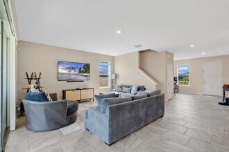 4894 Knoll Ln in St. Cloud, FL - Building Photo - Building Photo