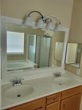 6110 Moran Crest Dr in Spring, TX - Building Photo - Building Photo