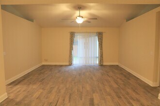 8082 Sleepy Bay Blvd in Navarre, FL - Building Photo - Building Photo