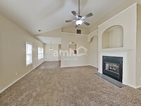 6093 Park Close in Fairburn, GA - Building Photo - Building Photo