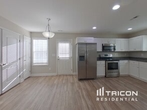 524 Westside Cir in China Grove, NC - Building Photo - Building Photo