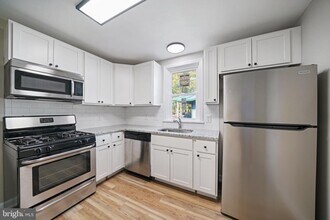 214 Maryland Ave in Oxford, PA - Building Photo - Building Photo