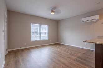 Beulah Creek Apartments in Louisville, KY - Foto de edificio - Interior Photo