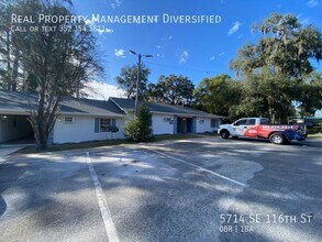5714 SE 116th St in Belleview, FL - Building Photo - Building Photo