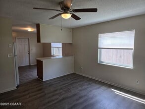 146 Highland Ave in Edgewater, FL - Building Photo - Building Photo