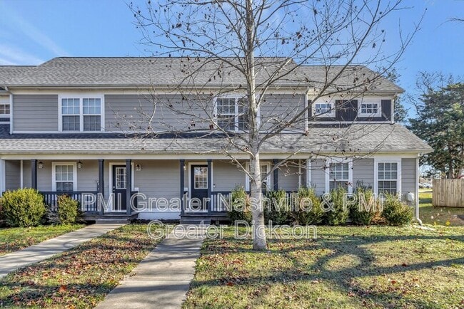 property at 2543 Summit Ct