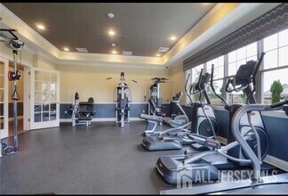 437 Micali Way in South Plainfield, NJ - Building Photo - Building Photo