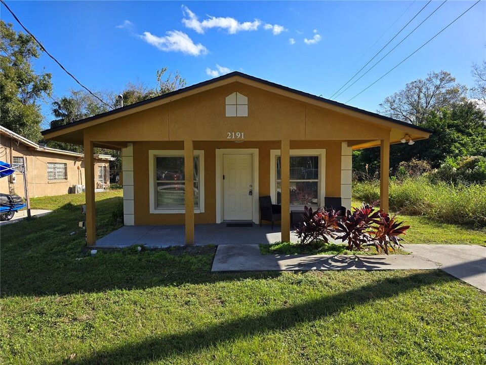 2191 Granby St in Sanford, FL - Building Photo