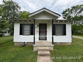3418 Gum St in North Little Rock, AR - Building Photo