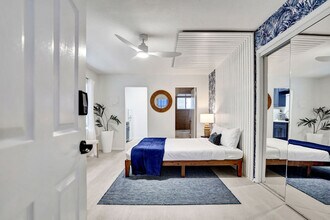 101 Lucerne Ave, Unit SI ID1504095P in Lake Worth Beach, FL - Foto de edificio - Building Photo