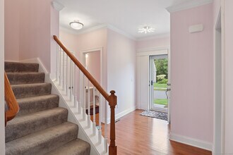12 Prospect Ridge in Simsbury, CT - Building Photo - Building Photo