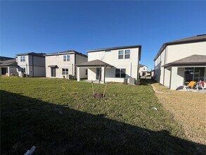 33424 Binding Ties Ln in Wesley Chapel, FL - Building Photo - Building Photo