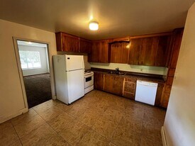 568-574 E 200 S in Kaysville, UT - Building Photo