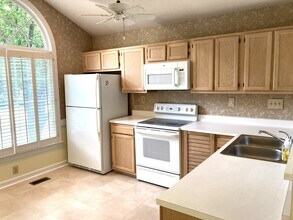 1243 Cranebridge Pl in Chapel Hill, NC - Building Photo - Building Photo