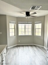 8410 Eldora Ave in Las Vegas, NV - Building Photo - Building Photo