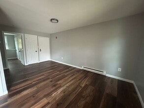 177 Aspetuck Vlg in New Milford, CT - Building Photo - Building Photo