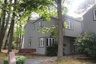 6 Lyle Ct in Farmington, CT - Building Photo