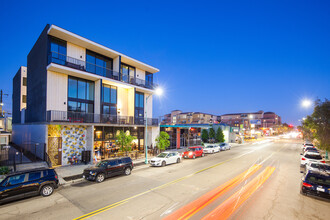 Charlee Lofts in San Diego, CA - Building Photo - Building Photo