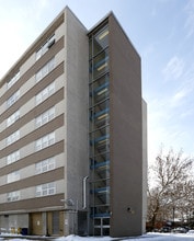 Park Manor in Dayton, OH - Foto de edificio - Building Photo