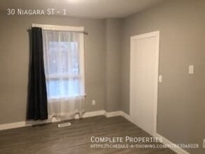 30 Niagara St in Hamilton, ON - Building Photo - Building Photo