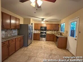7631 Presidio Creek in Boerne, TX - Building Photo - Building Photo