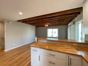 54 W Cascade St in Asheville, NC - Building Photo - Building Photo