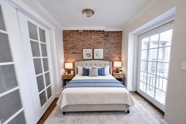 345 W 53rd St in New York, NY - Building Photo - Building Photo