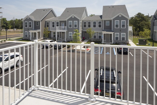 Cornerstone at Waretown in Waretown, NJ - Building Photo - Building Photo