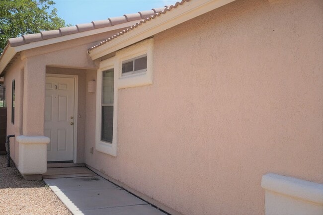 2114 Copper Sunrise in Sierra Vista, AZ - Building Photo - Building Photo