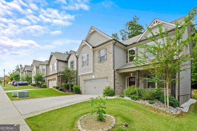 1807 Castleberry Ln in Buford, GA - Foto de edificio - Building Photo