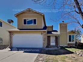 4861 S Dunkirk Way in Centennial, CO - Building Photo