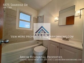 8875 Sharidge Dr in St. Louis, MO - Building Photo - Building Photo