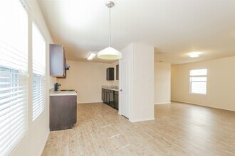 508 Meadow Park Ln in Willis, TX - Building Photo - Building Photo