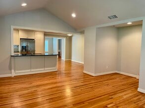 3716 Collinwood Ave in Fort Worth, TX - Foto de edificio - Building Photo