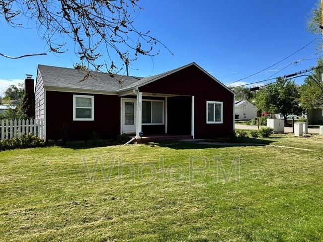 property at 6095 Pierce St