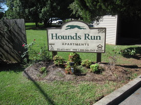 Hounds Run I & II Apartamentos