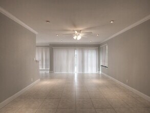 8741 Cleary Blvd in Plantation, FL - Building Photo - Building Photo