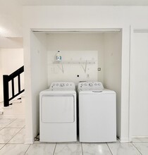 6606 Dockside Cir in Greenacres, FL - Building Photo - Building Photo