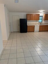 105 Sendero Blvd in Cedar Creek, TX - Building Photo - Building Photo