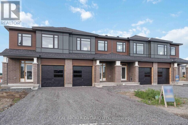103 Ocala St in Ottawa, ON - Building Photo - Building Photo