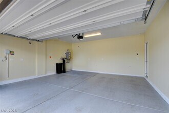 6841 Toll Mountain St in North Las Vegas, NV - Building Photo - Building Photo