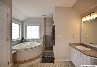 109 Daffodil Cir in Madison, AL - Building Photo - Building Photo