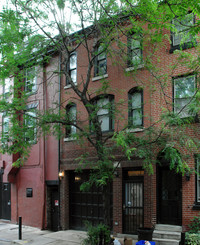 1935 Manning St in Philadelphia, PA - Foto de edificio - Building Photo