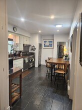 45 Elm St, Unit 1st. Floor unit in Newport, RI - Building Photo - Building Photo
