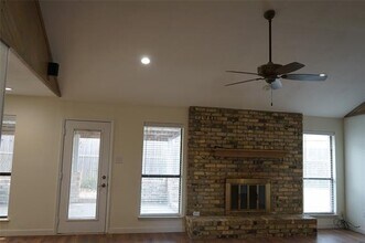 5104 El Rancho Ct in Arlington, TX - Building Photo - Building Photo