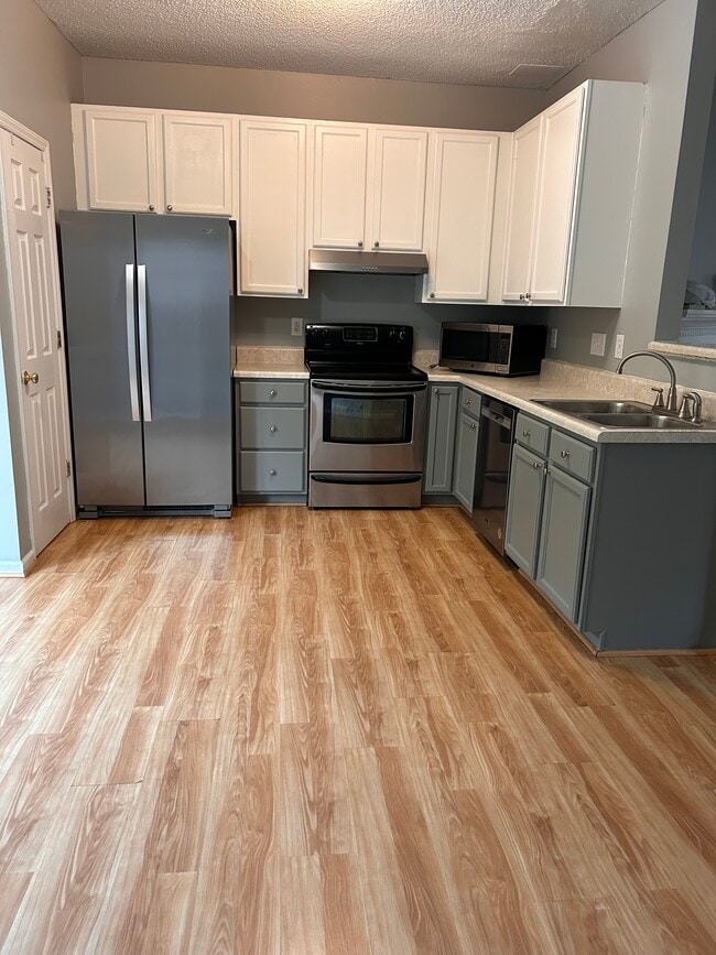 property at 5 Sparta Ln